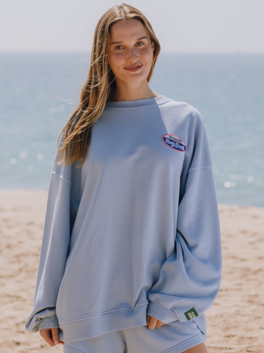 Daily Drills x Driscoll's Oversized Picked Fresh Strawberry Sweatshirt M/L NWT - Picture 3 of 6